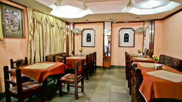 Hotel Basera